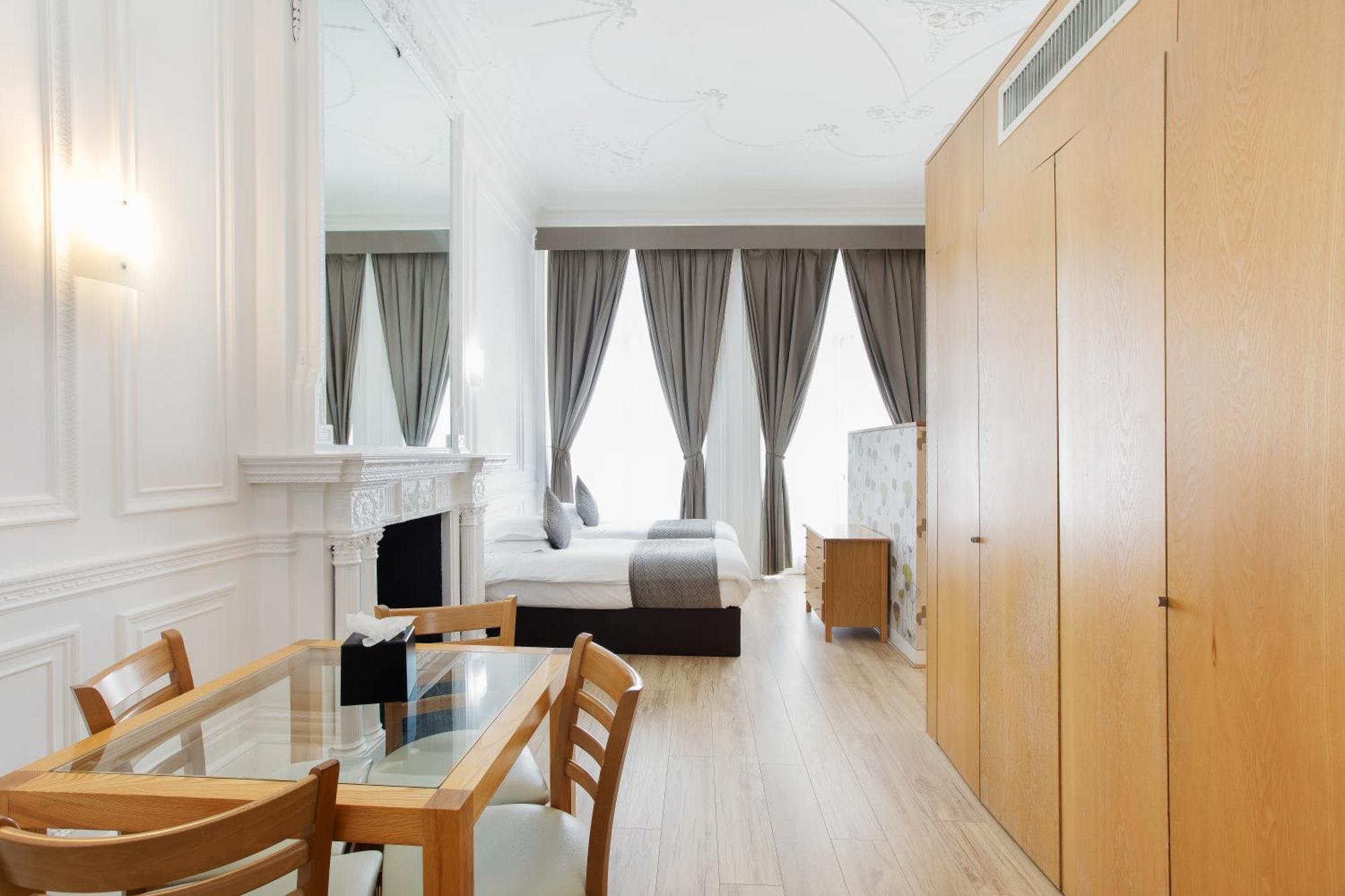 Отель The Cleveland 4*